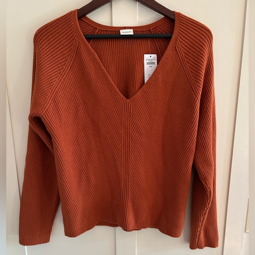 Abercrombie & Fitch V-neck Chevron Sweater